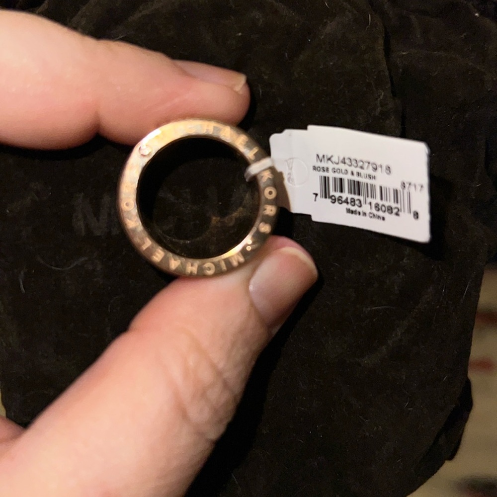 Michael Kors rose gold & blush barrel ring size 8